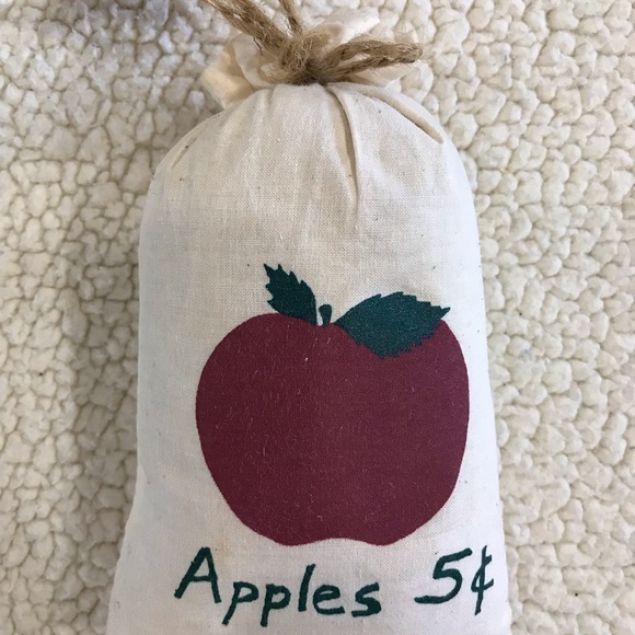 Apples 5 Cents Vintage Decor 
Scented Scenes by Sue Cinnamon 7.5” H x 4” W - Picture 3 of 4